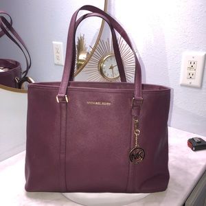 Michael Kors purse